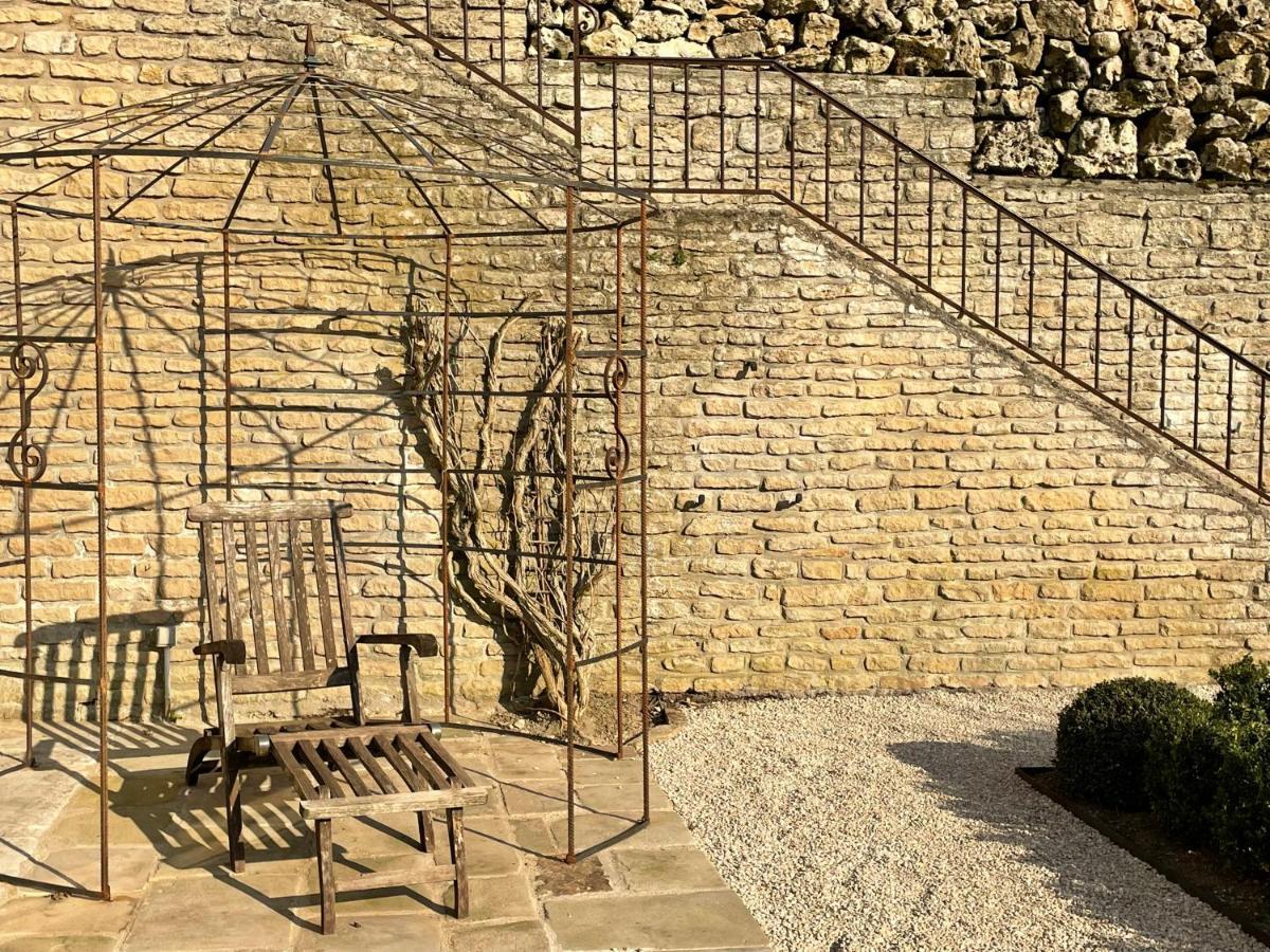 L'orangerie Frühstückspension Neufchâteau